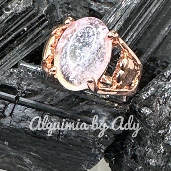 Alquimia Pink Stone Ring - Picture 1 of 3